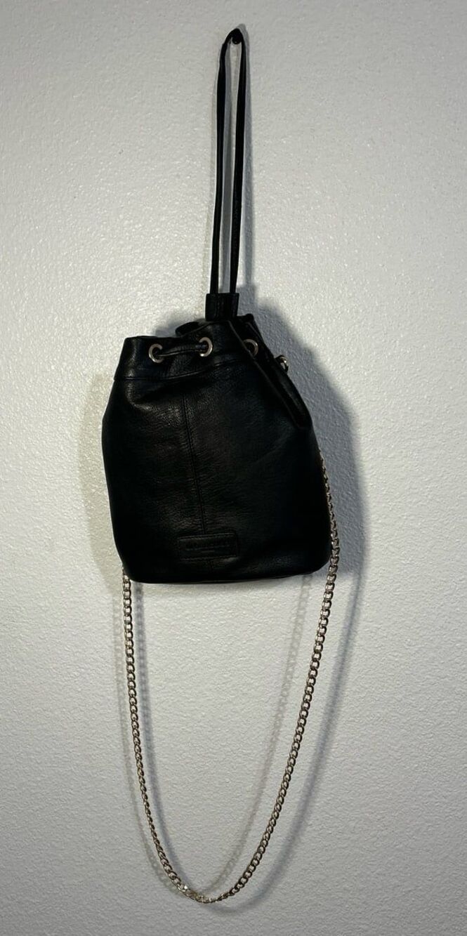 Backpack - Picture 3 of 6